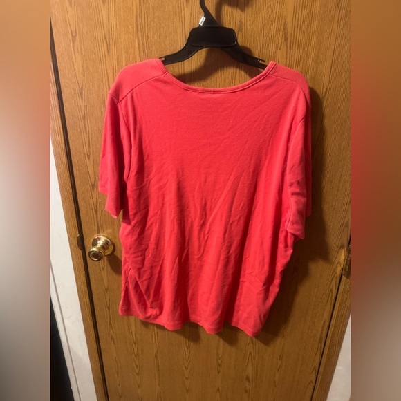 Women’s Size 26W/28W White Stag Stretch Red Ribbed T-Shirt - Picture 2 of 3